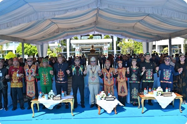 Hardiknas 2026 di Palangka Raya,  Wamendikdasmen Wujudkan Pendidikan Berkualitas Putus Rantai Kemiskinan