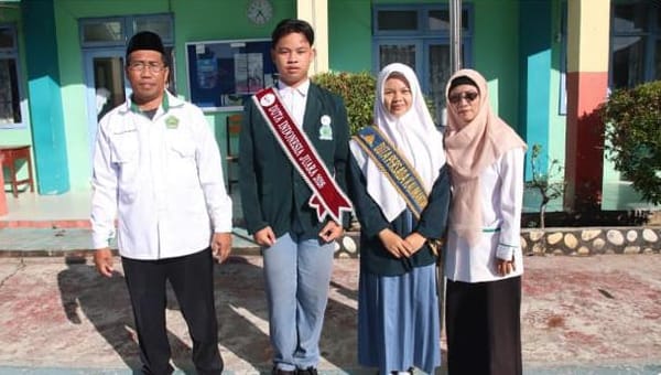 Dari Kapuas ke Panggung Nasional, Dua Siswa MAN Buktikan Kualitas dengan Gelar Duta