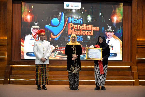 Dua Siswa MTsN 1 Kota Malang, Bersinar di Grahadi, Bawa Pulang Emas Nasional