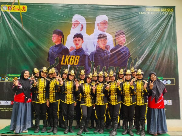 Kepala MTsN 2 Tuban Bangga, SATRADA dan Kamiliya Borong Prestasi di Dua Ajang Bergengsi