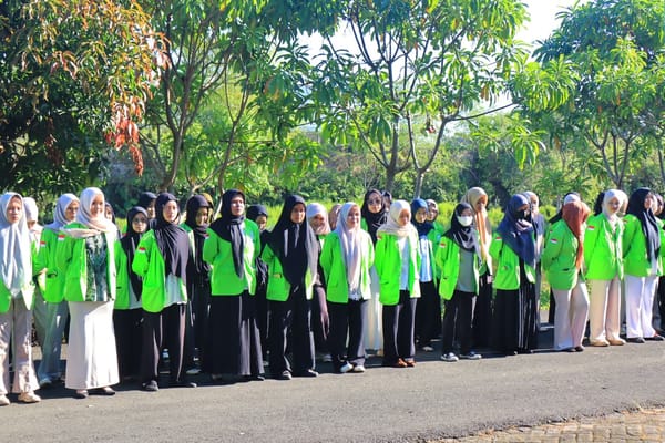UNUKASE Peringati Hardiknas 2026 Dengan Upacara Khidmat dan Penuh Kebersamaan