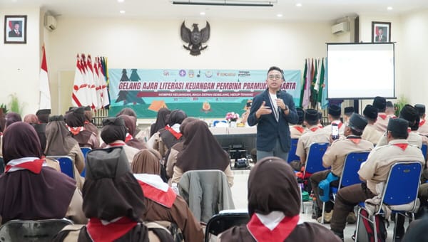 Kwarda DKI Jakarta Dan OJK Edukasi Pembina Pramuka Jakarta Tentang Waspada Pinjol