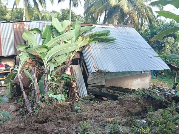 Longsor Dini Hari di Sawahlunto, Korban Jiwa Anak 12 Tahun, Rumah Warga Rusak Parah