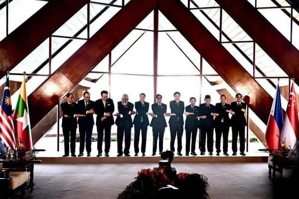 Presiden Prabowo Serukan Dialog dan Perdamaian Kawasan dalam Retreat KTT ASEAN Ke-48