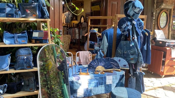 Dencraf, Warnai Bazar UMKM Forum Pokdarwis