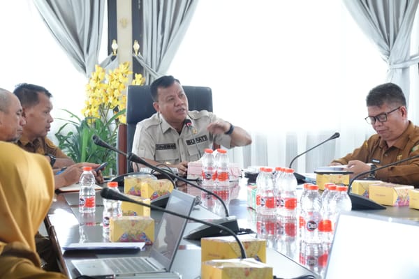 Bupati Kuansing Pimpin Rapat Bahas Optimalisasi SDM ASN dan PPPK Dalam Mendukung Pertumbuhan Ekonomi Daerah