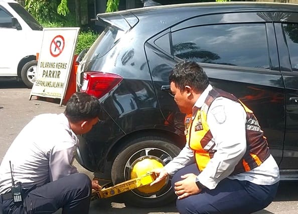Puluhan Kendaraan ASN Terjaring Razia, Parkir Tidak Pada Tempatnya