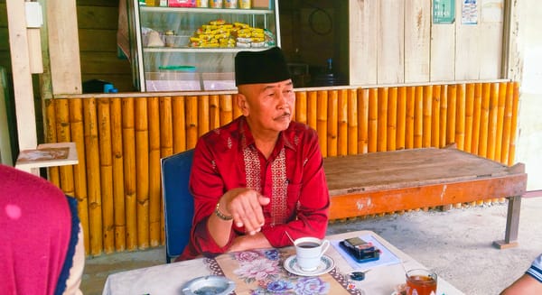 Ketua LKAAM Sawahlunto Desak Penegak Hukum Tangkap Pelaku Penebangan Pohon Mahoni di Kelok Macan
