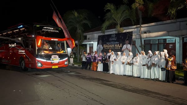 Lumajang Lepas Kloter Terakhir Jemaah Haji Sebanyak 651 Orang