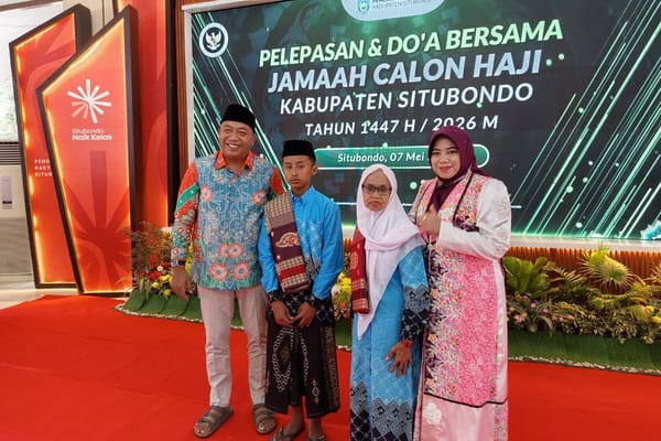 Bupati Situbondo Lepas Jamaah Haji 2026, Titip Doa untuk Situbondo