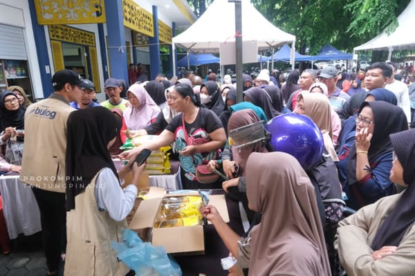 Pemerintah Kota Tanjungpinang Lindungi Daya Beli Masyarakat dengan Menggelar Operasi Pasar Murah