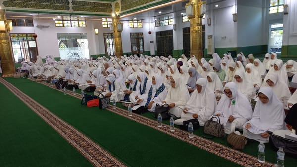 Gubernur Kepri : Hari Arafa waktu paling mustajab berdoa mohon ampunan kepada Allah SWT.