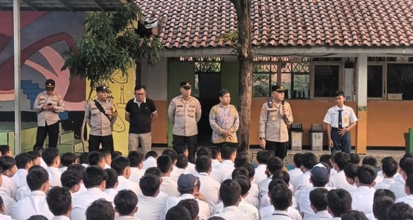 Polsek Kramatjati Perkuat Benteng Generasi Muda