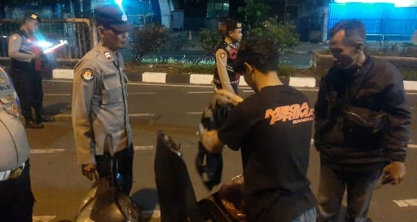 Patroli Cipta Kondisi Di wilayah Pulogadung Persempit Ruang Gerak Pelaku Kejahatan Jalanan