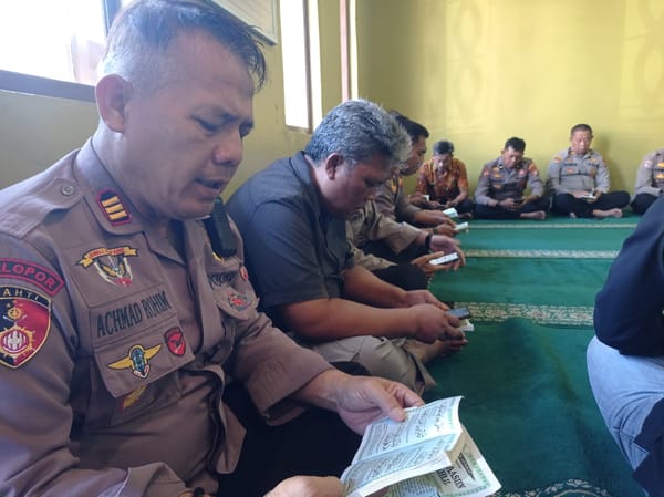 Doakan Keselamatan Masyarakat, Personel Polres Parepare Kembali Gelar Zikir dan Yasinan Bersama