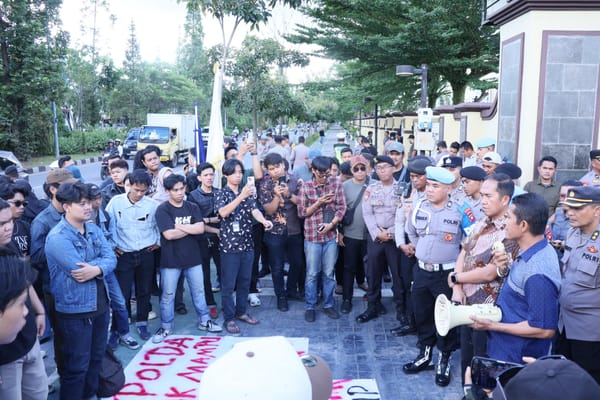 Mahasiswa Peringati Tragedi 2000, Polda Kalbar Kawal Aksi Unjuk Rasa Secara Humanis