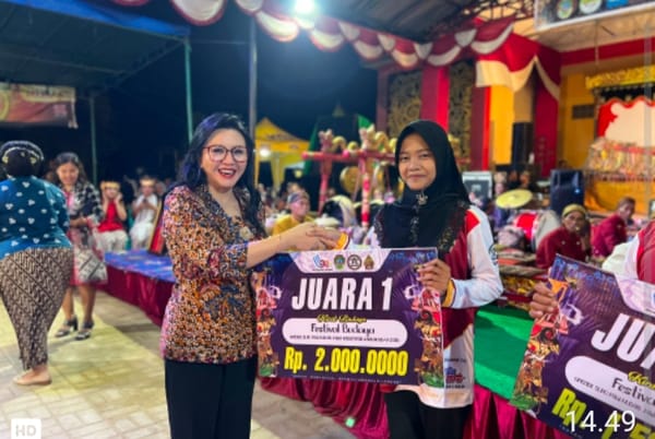 Karolin Tegaskan Dukungan untuk Semua Budaya di Landak, Grebeg Suro Jadi Simbol Persatuan