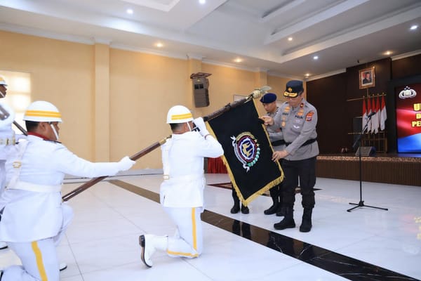 Polda DIY Gelar Pencucian Pataka Manggala Nayya Wiwarottama dengan Air Suci Lereng Merapi