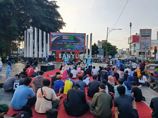 Saat Siaran Radio Menghidupkan Piala Dunia di Jantung Purwokerto