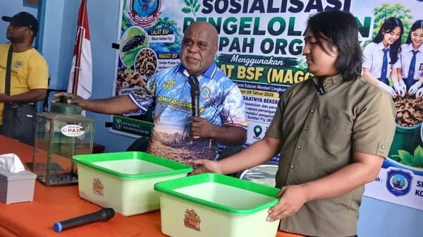 DLH Papua Barat Daya Edukasi Siswa & Guru, Olah Sampah Organik