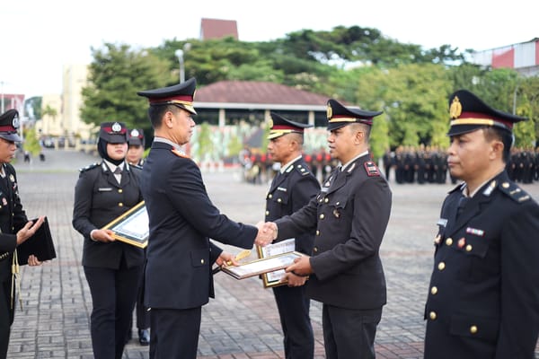 Dedikasi dan Prestasi Diapresiasi, Kapolda Maluku Dorong Merit System di Lingkungan Polri