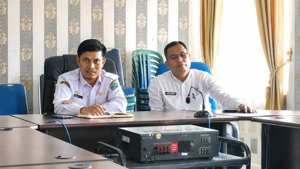 DLH Pasbar Klarifikasi Penebangan Pohon Sengon di Hutan Kota, Bagian dari Revitalisasi dan Mitigasi Risiko Keselamatan