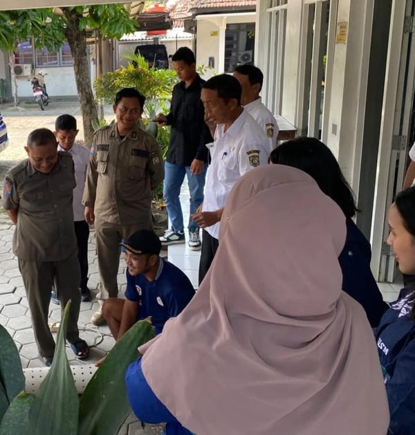 Solusi Banjir, Kantor Kecamatan Patebon Jadi Percontohan Teknologi Pipa Resapan USM