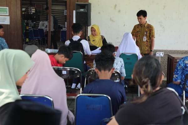 SPMB 2026 Jateng Lancar, 228 Ribu Calon Murid Lolos SMA–SMK Negeri