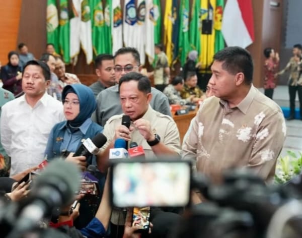 Menteri PKP dan Mendagri Teken SKB Dukung Program Tiga Juta Rumah