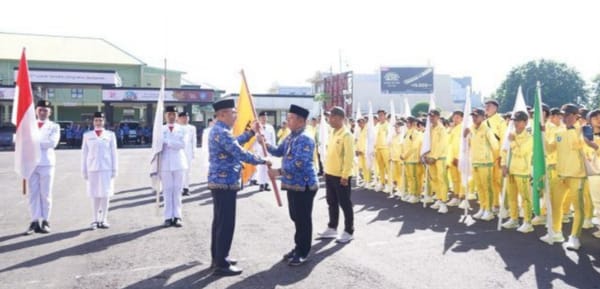 Wali Kota Lepas Kontingen Kota Ternate Menuju Porprov V Maluku Utara di Halmahera Utara