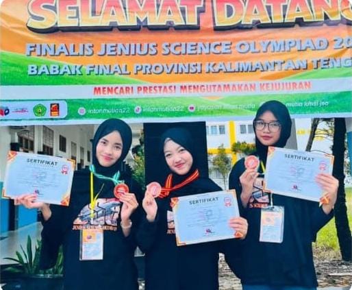 Tiga Siswi MTsN 1 Kapuas Lolos Final Nasional Olimpiade Topaz 2026