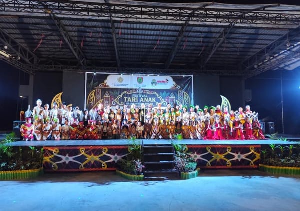 Laras Gerak Harmoni Bumi Tambun Bungai Warnai Festival Anak Kalteng