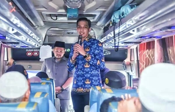 Wali Kota Sawahlunto Sambut Kepulangan Jamaah Haji, Sampaikan Duka atas Wafatnya Seorang Jamaah di Tanah Suci