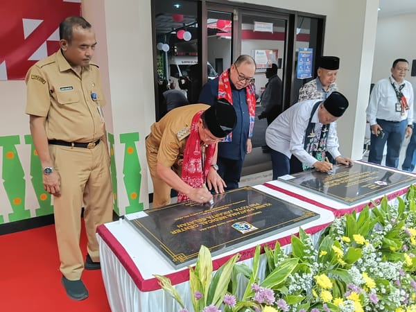 Perkuat Layanan Kesehatan Warga, Wali Kota Jaksel Resmikan Klinik Pratama PMI Jaksel