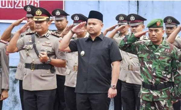 Jelang Hari Bhayangkara 2026, Wakil Wali Kota Sawahlunto dan Kapolda Sumbar Ziarah ke Makam Pahlawan