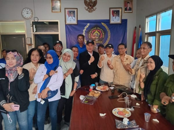 Direktur UKW PWI Pusat Aat Surya Safaat : Media Siber dan Medsos Harus Berjalan Bersama