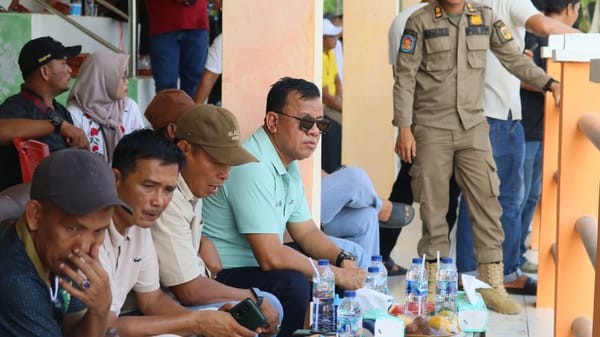 Bupati Kuansing Saksikan Langsung Fastifal Pacu Jalur Rayon I Inuman