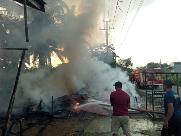 Bupati Kuansing Instruksikan Bantu Korban Kebakaran Bengkel Motor di Sentajo Raya