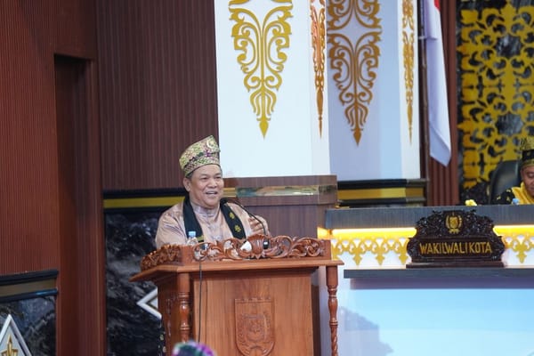 Pekanbaru Semakin Tertib, Plt Gubri Apresiasi Kinerja Wako dan Wawako Pekanbaru