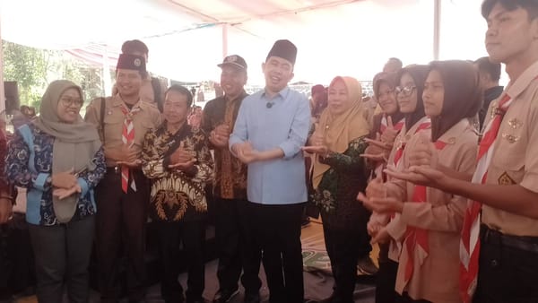 Bupati Fawait Semangati Pelajar Tempuh Pendidikan Sampai Kuliah