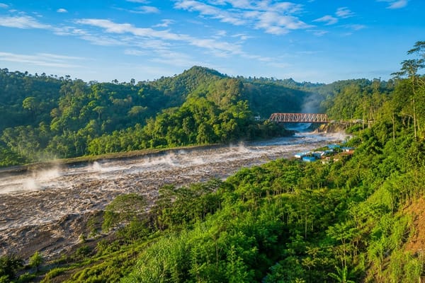Bupati Lumajang: Tingkatkan Kewaspadaan Bahaya Letupan Gunung Semeru