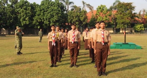 Kodim 0723 Tanamkan Wawasan Kebangsaan Kepada Anggota Pramuka SMAN I Polanharjo Klaten
