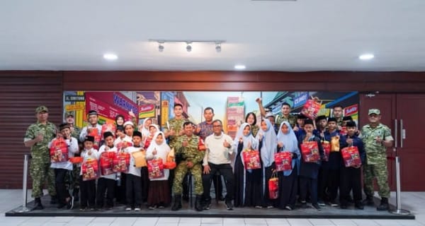 Kodam Jaya Gelar Program Senyum Jayakarta bersama 20 Anak Yatim Piatu