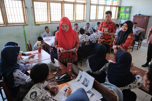 Bupati Gowa Tinjau Pembelajaran di SMPN 1 Sungguminasa