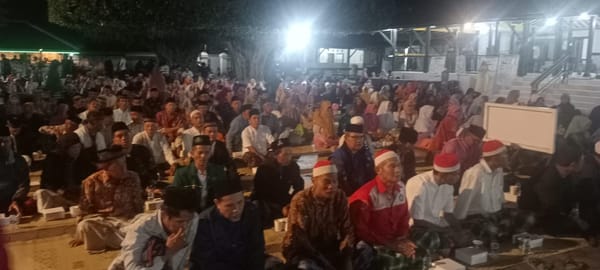 Delegasi Malaysia Meriahkan Harlah VIII Majelis Dzikir Manaqib Bolojiwo di Sleman