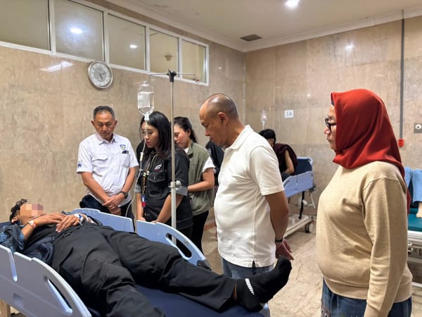 Bupati Banyumas Pastikan Penanganan Korban Ambruknya Tribun GOR Satria Jadi Prioritas