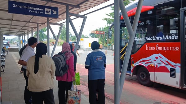 68.121 Pelanggan Manfaatkan Boarding Gate Pintu Barat Stasiun Purwokerto pada Semester I 2026