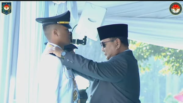 Lantik Pamong Praja Muda, Prabowo Minta Harus Layani, Lindungi & Ayomi Rakyat