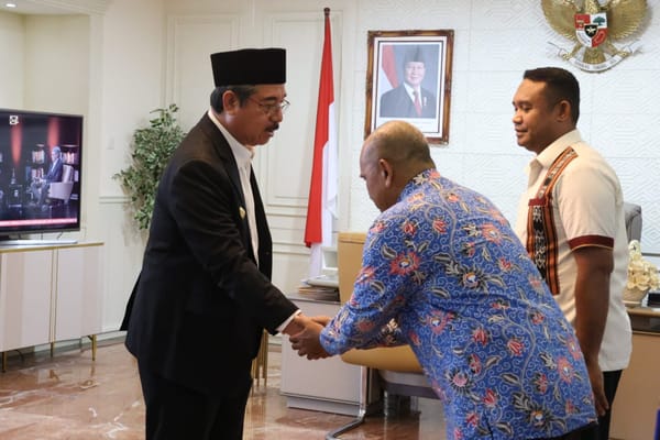 Gubernur Maluku Hendrik Lewerissa Terima Audiensi Ombudsman RI Maluku Tegaskan Komitmen Tingkatkan Kualitas Pelayanan Publik