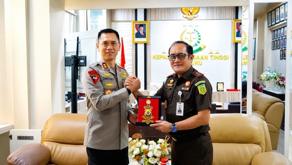Tegaskan Komitmen Polda Maluku Perkuat Sinergi dengan Kejati Maluku, Bangun Penegakan Hukum yang Profesional